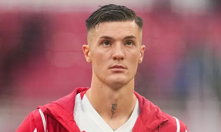 Manchester United Bid £74m for Striker Benjamin Sesko