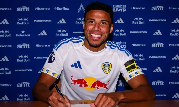 Leeds United Sign James Justin in £10m Deal