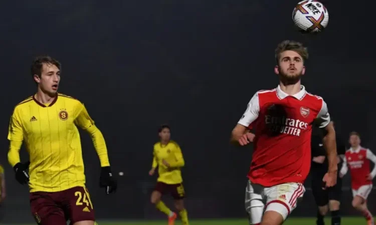 Football World Mourns Ex-Arsenal Player Billy Vigar; Death Spurs Safety Campaign