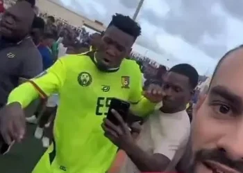 Onana’s Struggles Continue with Mistake and Fan Altercation