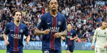 Barcola Brace Lifts PSG to Comfortable Victory Over Lens