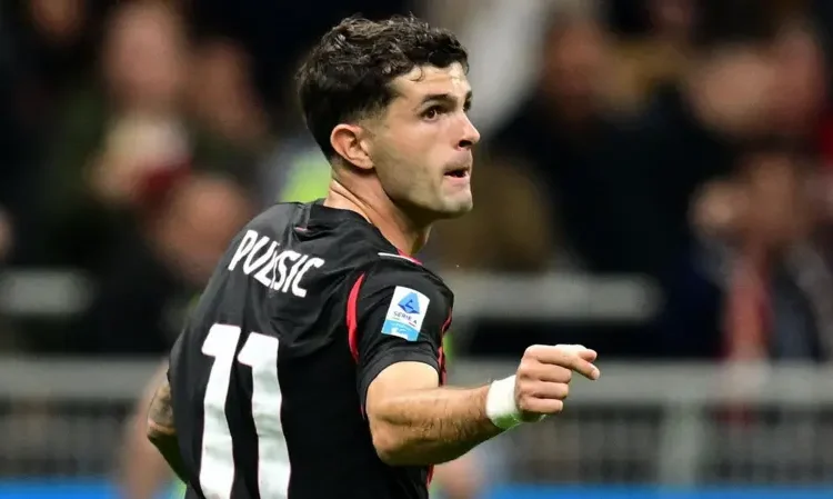 Pulisic Stars as 10-Man Milan Beat Napoli to Claim Serie A Lead
