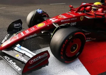 Hamilton and Ferrari Shine, Norris Crash Mars Practice in Baku
