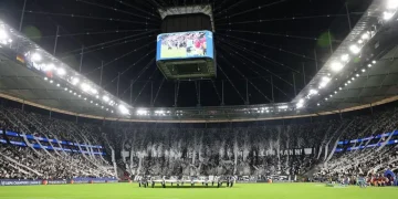 Frankfurt Routs Galatasaray in Champions League Thriller