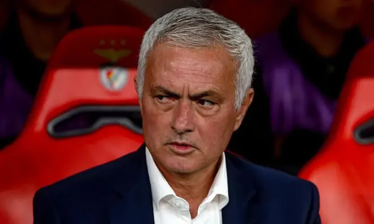 Mourinho Returns to Stamford Bridge: Benfica Manager Vows to Show Chelsea ‘I Am Here’