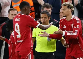 Ekitike Welcomes Isak Competition, Regrets “Stupid” Red Card