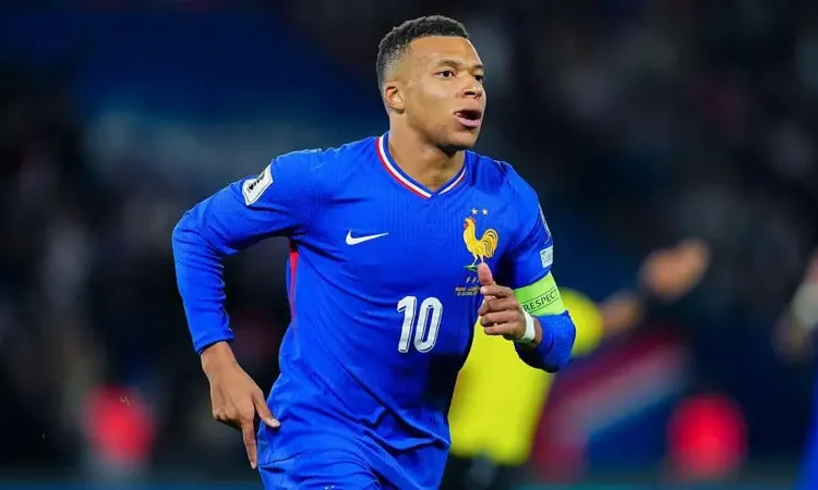 Mbappé Scores in 10th Straight Game as France Beats Azerbaijan
