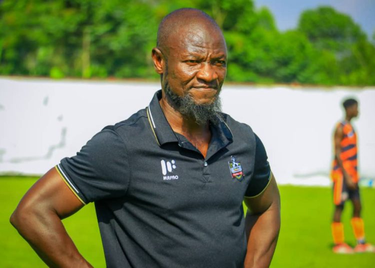 Crisis at West Ham: Nuno Admits ‘Problem’ as Fan Protests Escalate After Dire Defeat