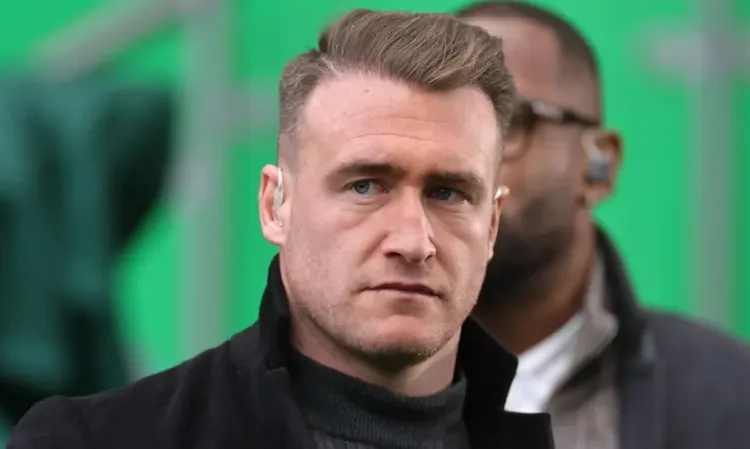 Hogg Regrets Retiring to Save Marriage