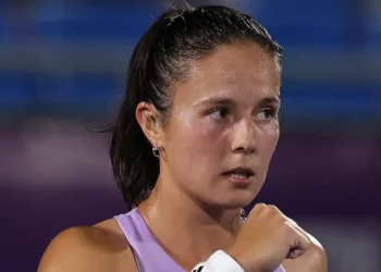 World No. 19 Kasatkina Ends Season Early: “I Am at Breaking Point”