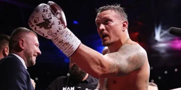Usyk Delays Retirement Until 41, Rules Out Bout with Itauma