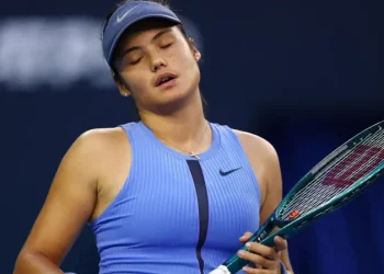 Raducanu Retires Ill in Wuhan Open Amid Heat
