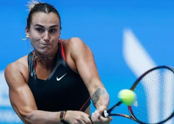 Sabalenka Extends Wuhan Streak to 20, Advances to Semis