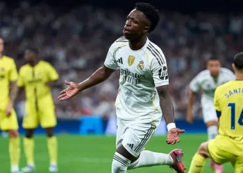 Vinicius Double Fires Real Madrid to La Liga Summit