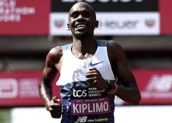Jacob Kiplimo Smashes Ugandan Record to Win 2025 Chicago Marathon