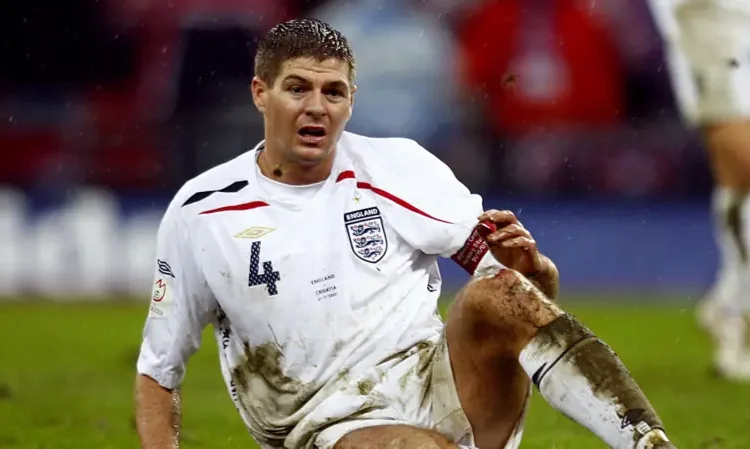Gerrard Slams ‘Golden Generation’ as ‘Egotistical Losers’