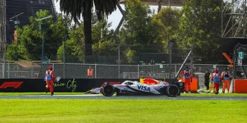 F1 Driver Lawson Narrowly Avoids Fatal Crash with Marshals in Mexico