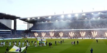 UK Government Pledges to Overturn Maccabi Tel Aviv Fan Ban for Aston Villa Match