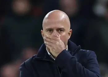 Short-Lived Glory: Liverpool Boss Arne Slot Slammed as Reds Hit Emergency Status
