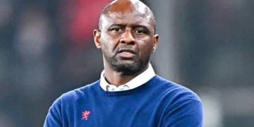 Vieira Leaves Bottom-Placed Genoa After Winless League Start