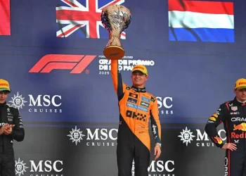 Racing Bulls Apologise Over Thumbs-Down Gesture at Lando Norris Podium