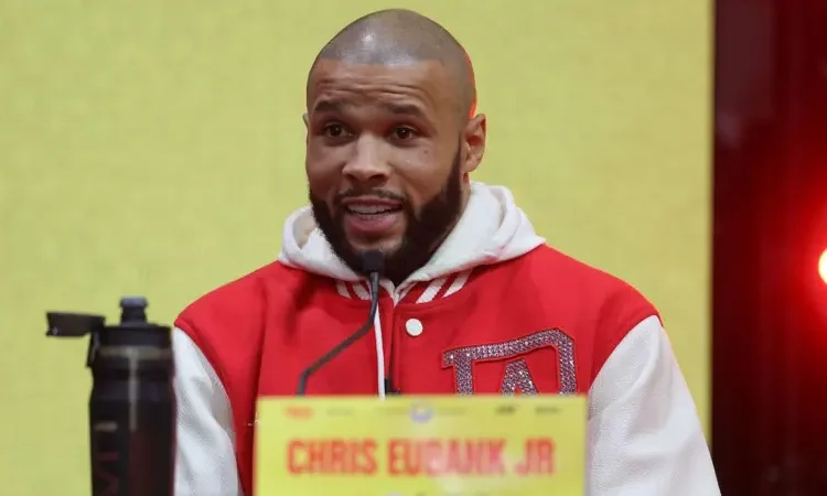 Eubank Jr. and Benn Successfully Make Weight for Saturday Rematch