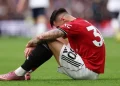 Man Utd Play Down Sesko Knee Injury Fears; Martinez Links Up with Argentina
