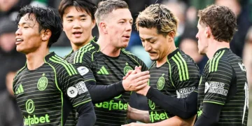 Celtic Strike Quick to Beat Hibs and Close Gap on Hearts