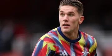 Potter’s First Sweden Squad: Isak In, Injured Gyokeres Out