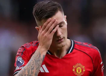 Sesko Out for a Month with Knee Injury, Man Utd Facing Striker Shortage