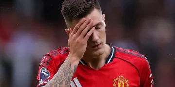 Sesko Out for a Month with Knee Injury, Man Utd Facing Striker Shortage