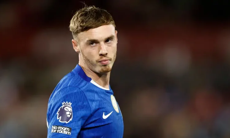 Freak Accident: Chelsea Star Palmer Fractures Toe on Door