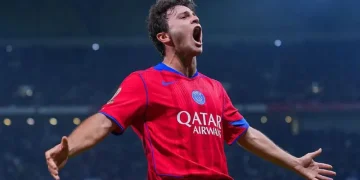 Neves Strikes Late to Send PSG Past Lyon and Back to Ligue 1 Top