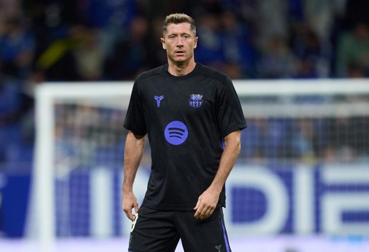 Lewandowski Nears Decision on Barcelona Future