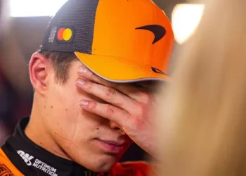 McLaren Strategy Blunder Puts F1 Title in Three-Way Finale