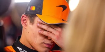 McLaren Strategy Blunder Puts F1 Title in Three-Way Finale