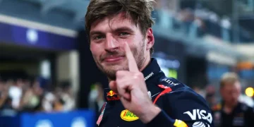 Verstappen Takes Pole for F1 Title Showdown in Abu Dhabi