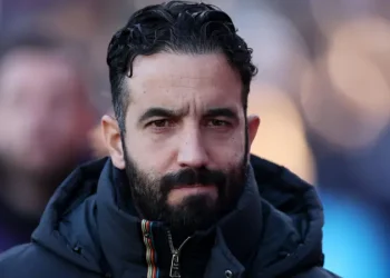 Amorim Shuns Social Media to Escape Abuse Amid Shocking Investigation Findings