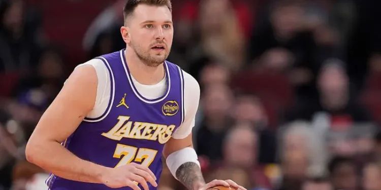Doncic Hits 46 as Lakers End Bulls’ Winning Streak