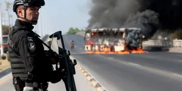 Cartel Violence Threatens Mexico’s 2026 World Cup Hosting as Cities Burn