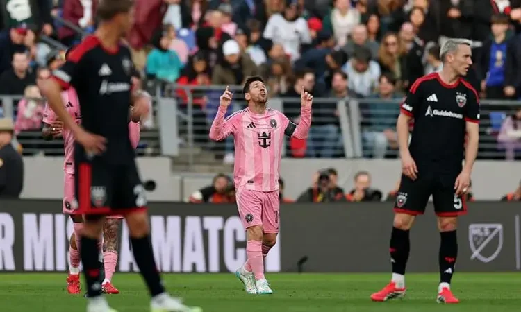 Messi One Goal Away from 900 Career Milestones