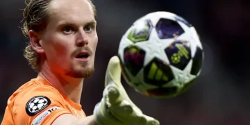 Kinsky Speaks Out After 17-Minute Champions League ‘Nightmare’