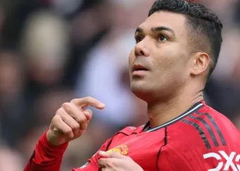 United Hold Firm on Casemiro Exit