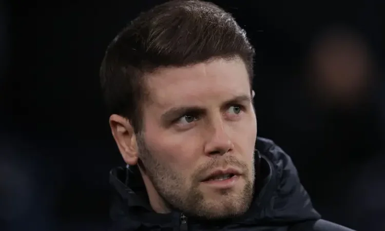 “Dark Arts” Debate: Brighton Boss Slams Arsenal’s Set-Piece Delays