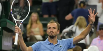 Medvedev to Face Sinner in Indian Wells Final