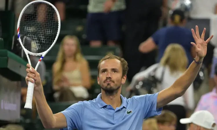 Medvedev to Face Sinner in Indian Wells Final