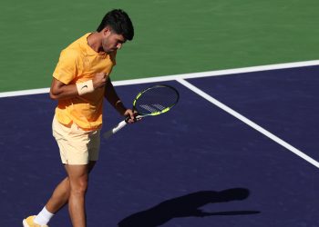 Alcaraz Cruises Into Indian Wells Last Eight, Extends 2026 Win Streak to 15-0
