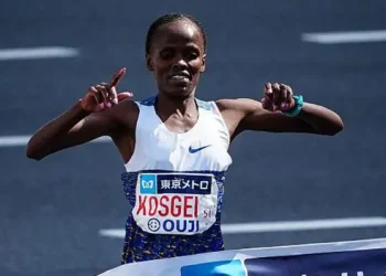 Kosgei Smashes Course Record in Dominant Tokyo Marathon Win