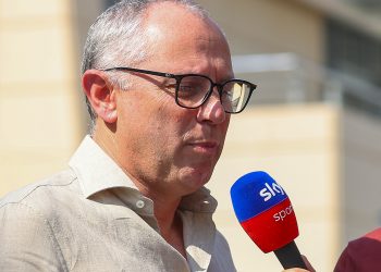 Conflict in Gulf Puts Bahrain and Saudi F1 Races on Brink of Cancellation