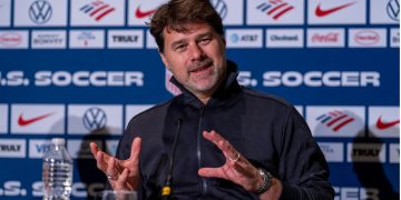 Pochettino Open to Premier League Return